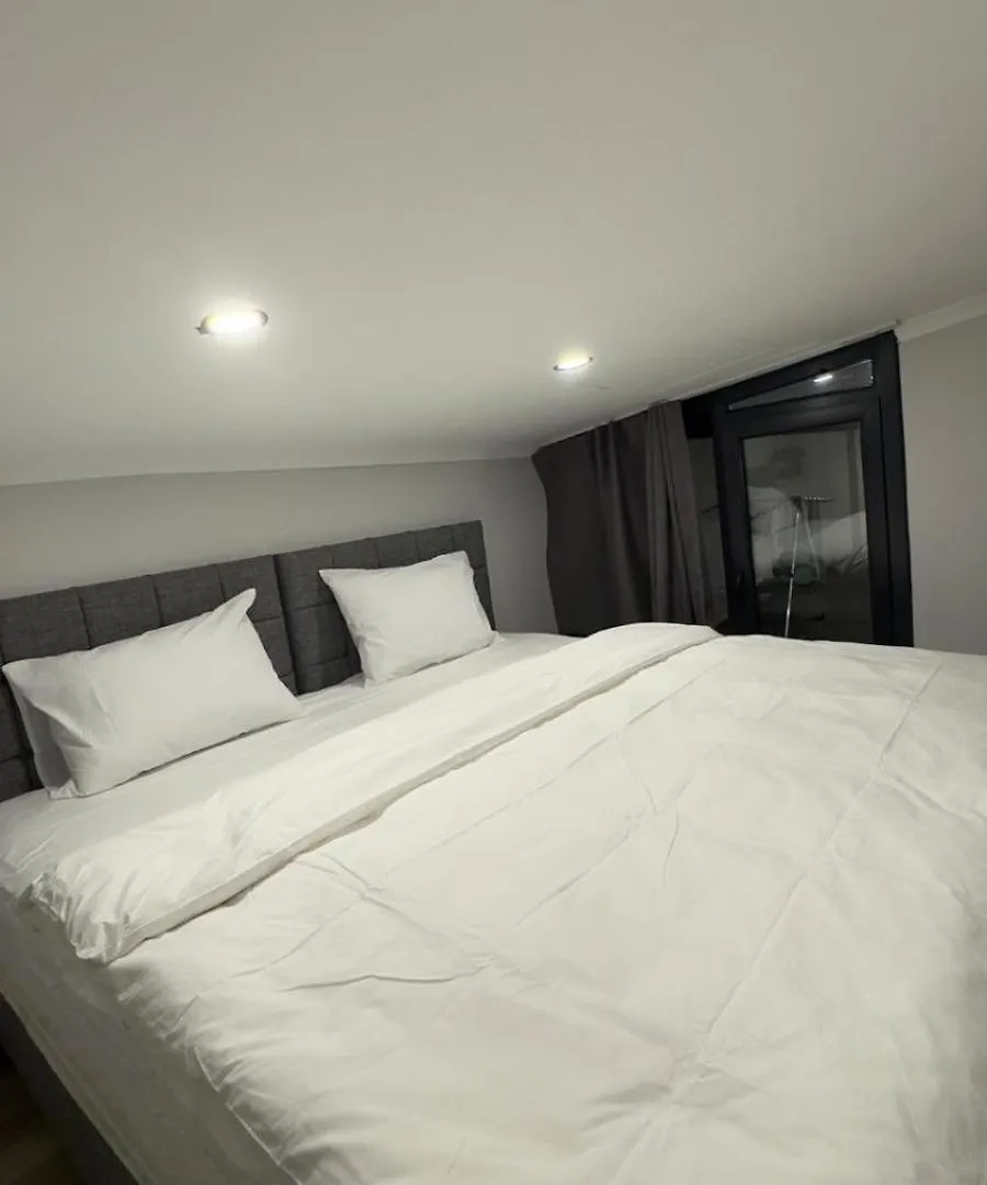 Oeztatli Suites Istanbul Turkey