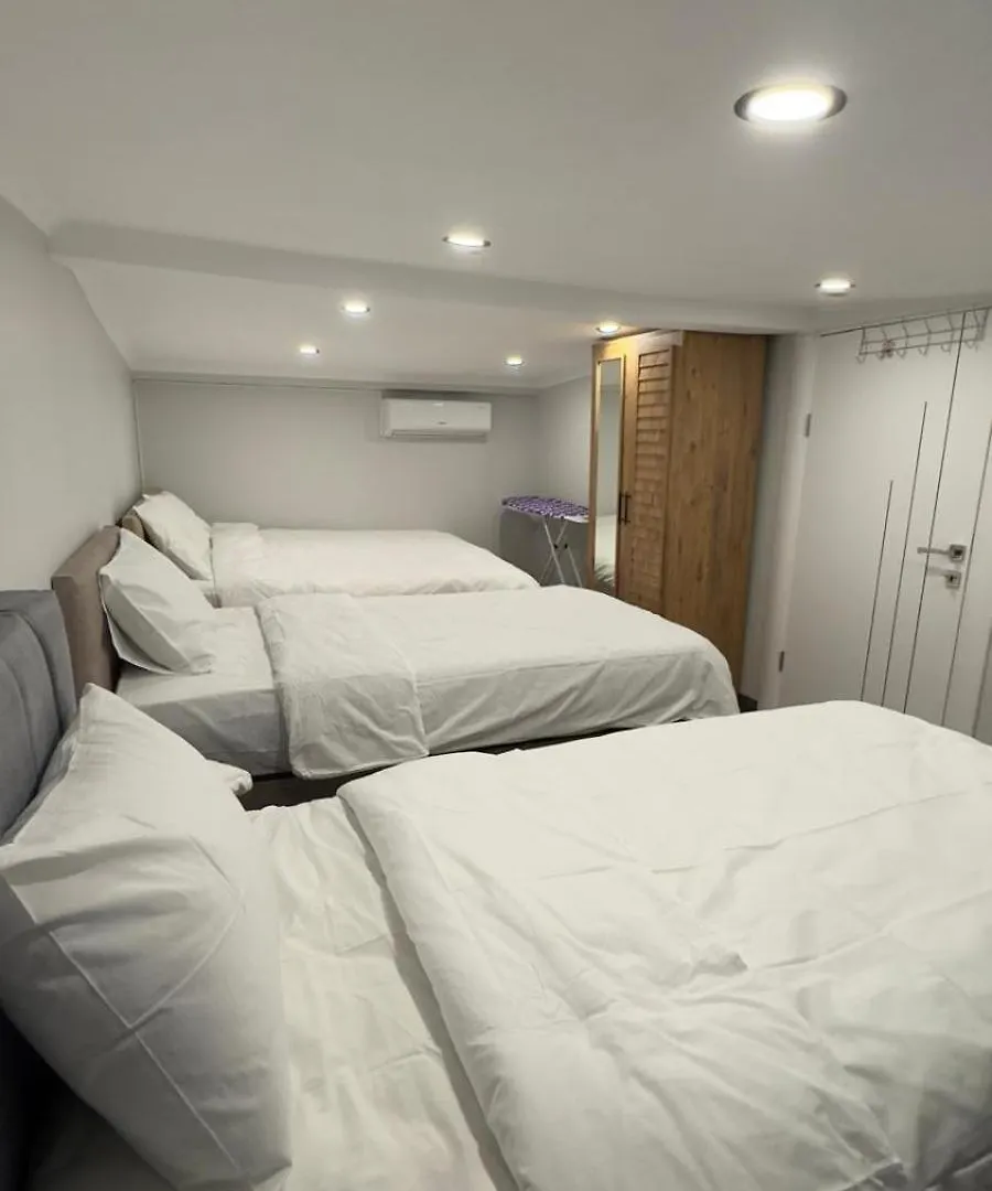 Oeztatli Suites Istanbul 0*,  Turkey