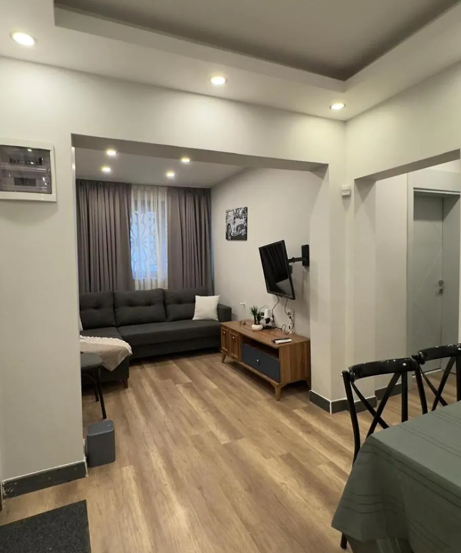 Oeztatli Suites Istanbul Apartment