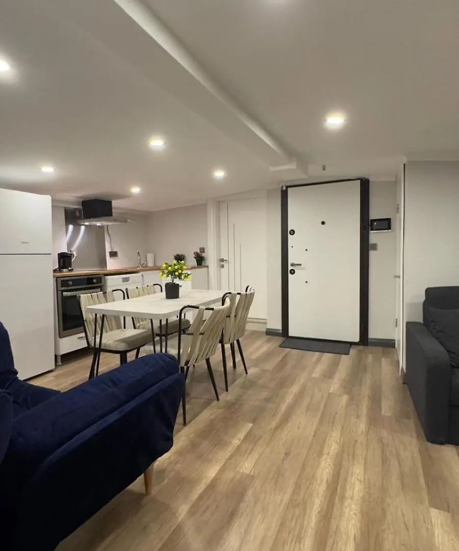 Apartment Oeztatli Suites Istanbul
