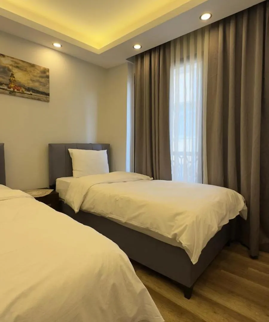 Oeztatli Suites Istanbul Apartment