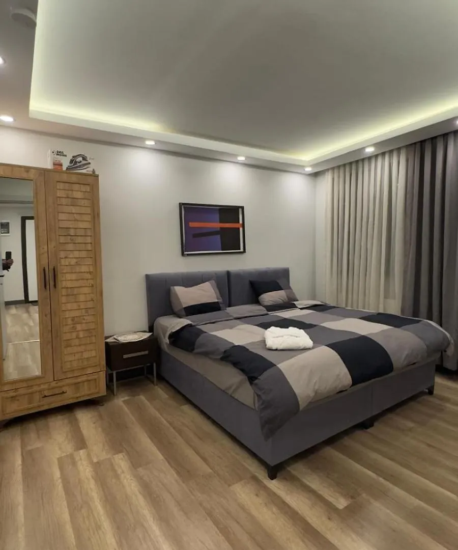 Oeztatli Suites Istanbul Apartment