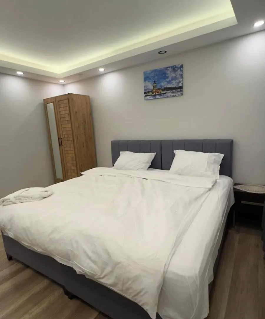 Oeztatli Suites Istanbul Apartment
