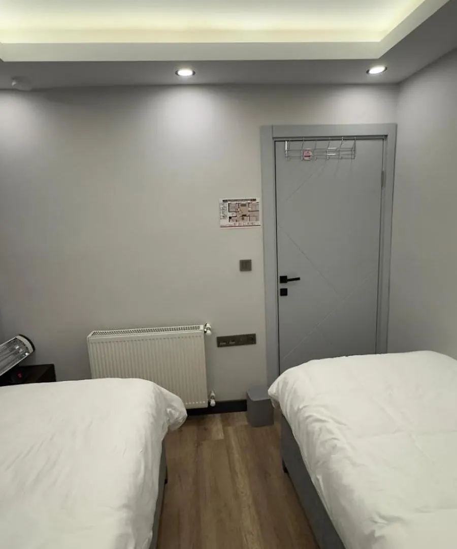 Oeztatli Suites Istanbul