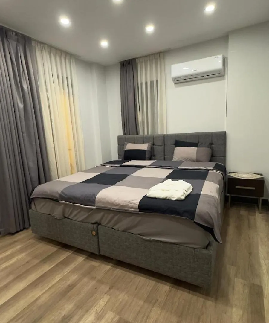 Oeztatli Suites Istanbul 0*,